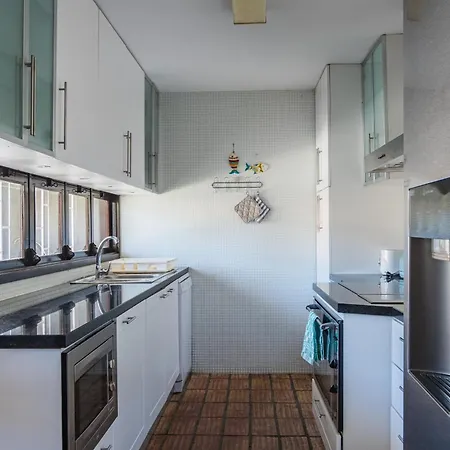 Malvas With Pool - By Hdproperties فيلامورا